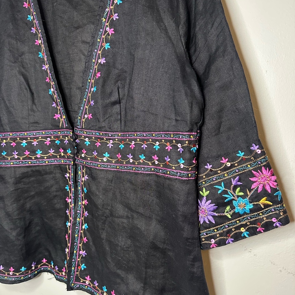 SilkLand Linen Black Blouse with Multicolor Embroidery Womens size X-LARGE - Picture 2 of 6